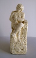 /album/anno-1998/ragazza-seduta-pietra-arenaria-cm-51x18x20-2010-jpg/